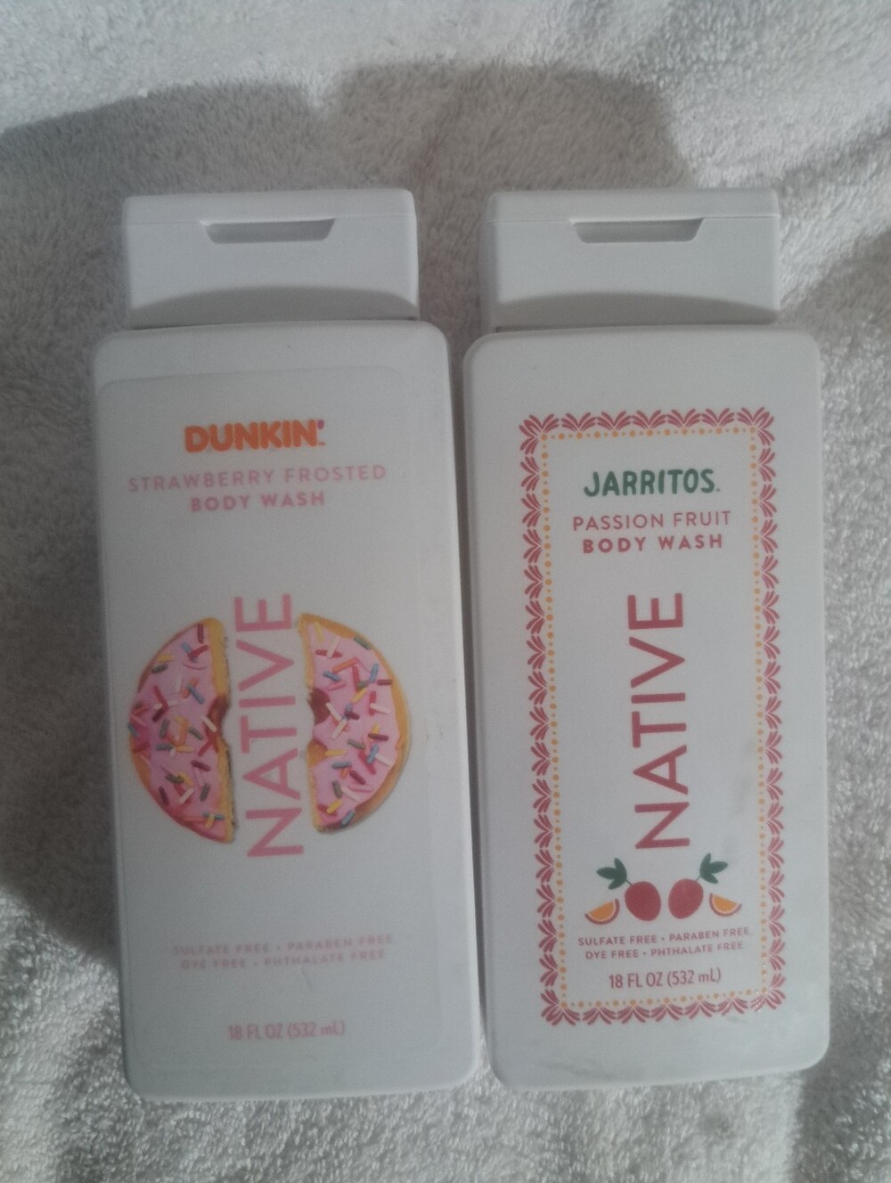 Native Strawberry Frosted And Passion Fruit Body Wash